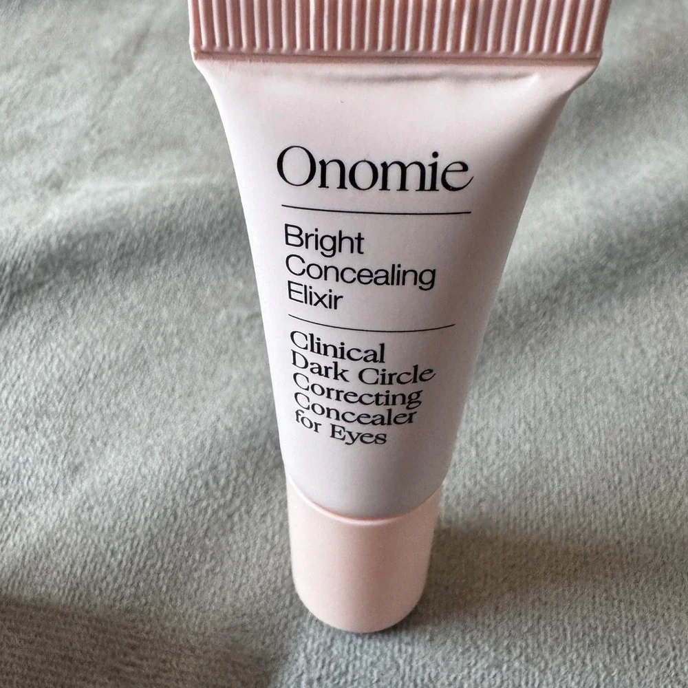 Onomie bright concealing